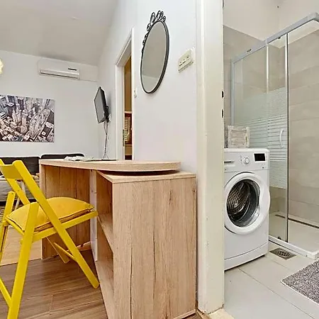 Perovic Hotel 3*